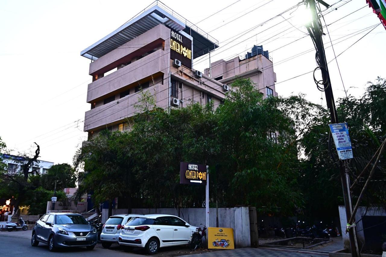 Hotel Center Point Solapur Luaran gambar